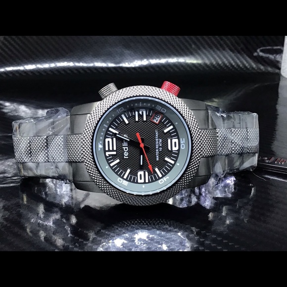 Red Line ~ OCTANE - Picture 5 of 10